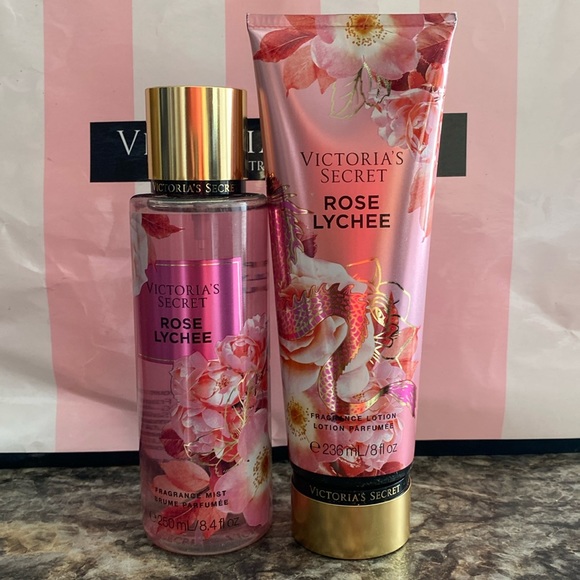 Victoria’s Secret Rose Lychee set - Picture 2 of 4